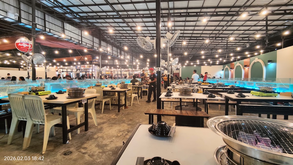 Red Crab Seafood Bbq Buffet Photos 2